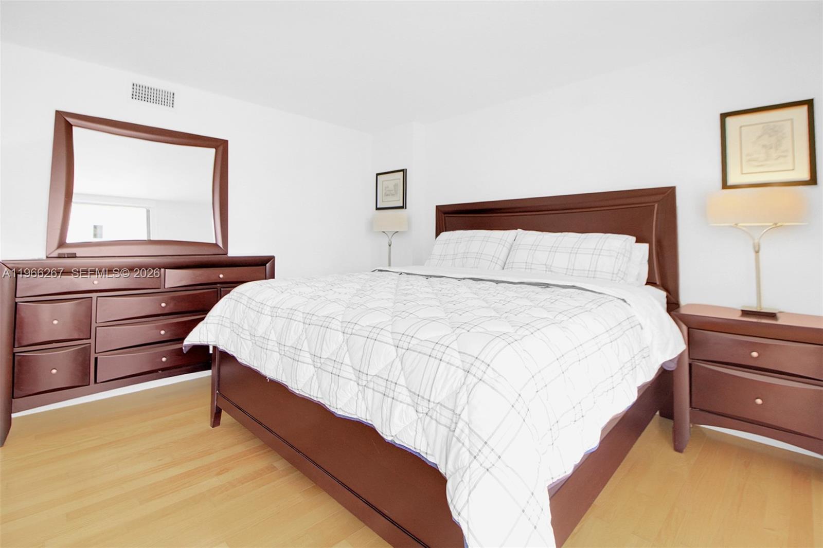 LEXCELLENCE CONDO - Residential