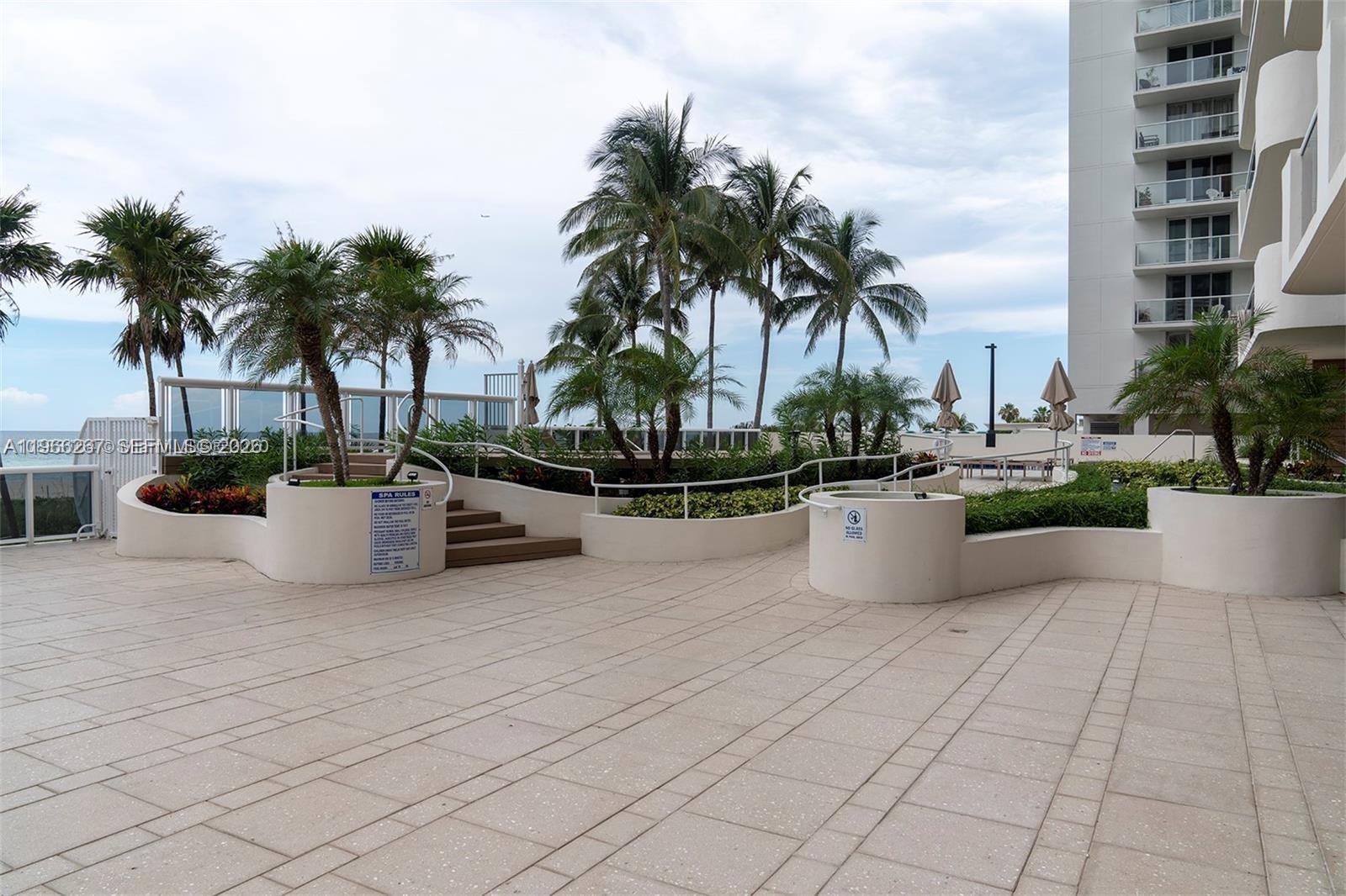 LEXCELLENCE CONDO - Residential