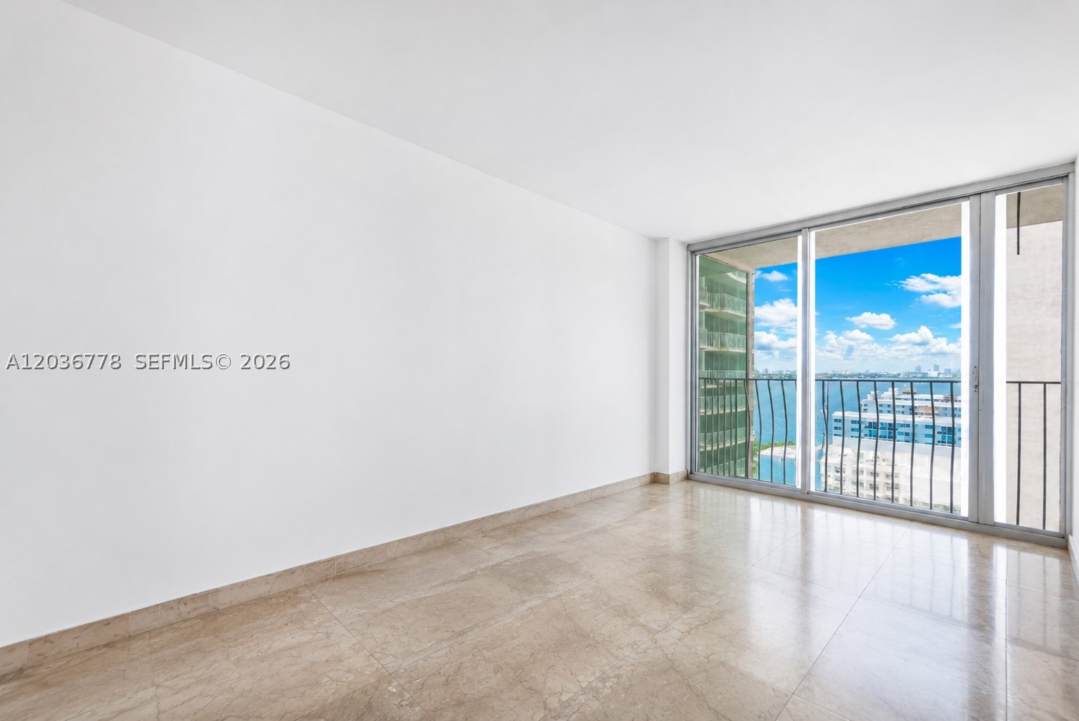 THE GRANDVIEW PALACE COND - Residential Lease