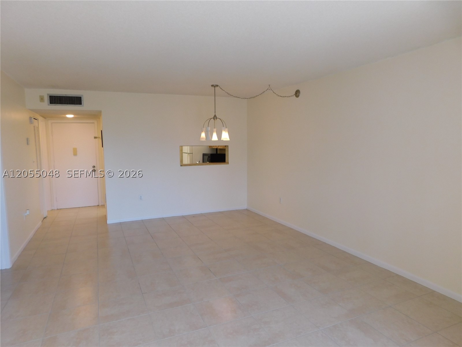 THE HORIZONS CONDO #5 - Residential Lease