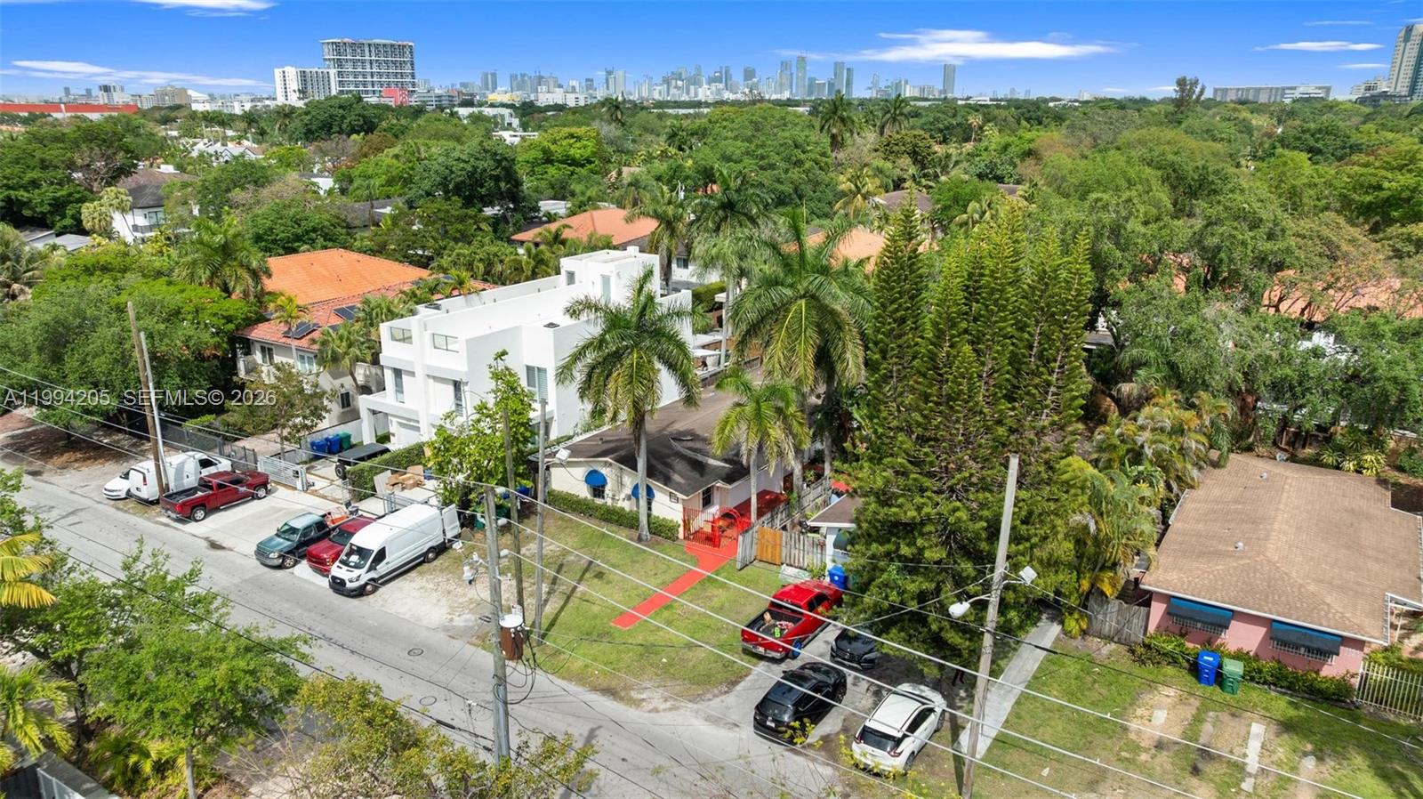 BISCAYNE REALTY COS - Residential Income