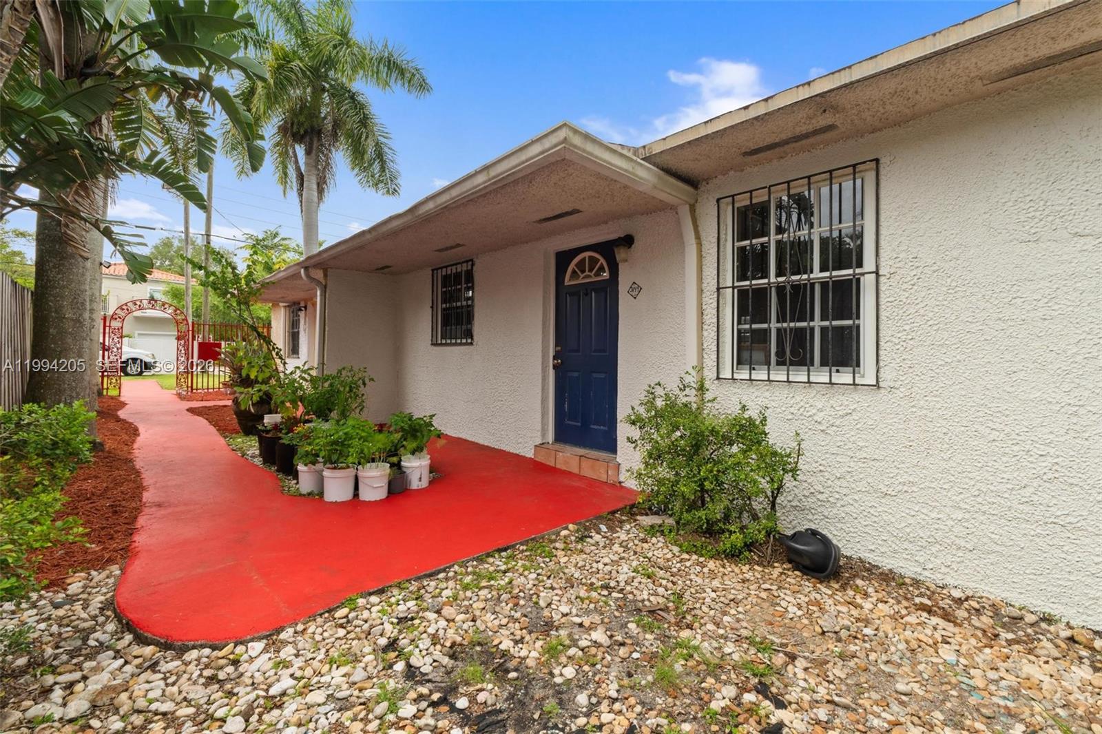BISCAYNE REALTY COS - Residential Income