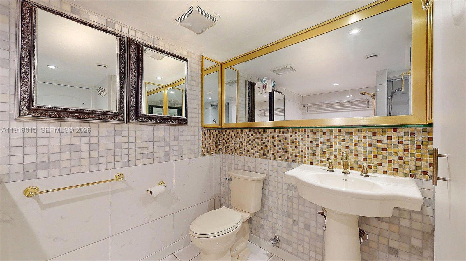 OCEANVIEW PARK CONDO - Residential