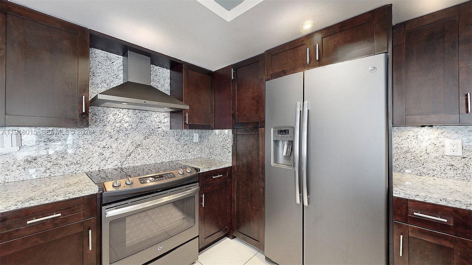 OCEANVIEW PARK CONDO - Residential