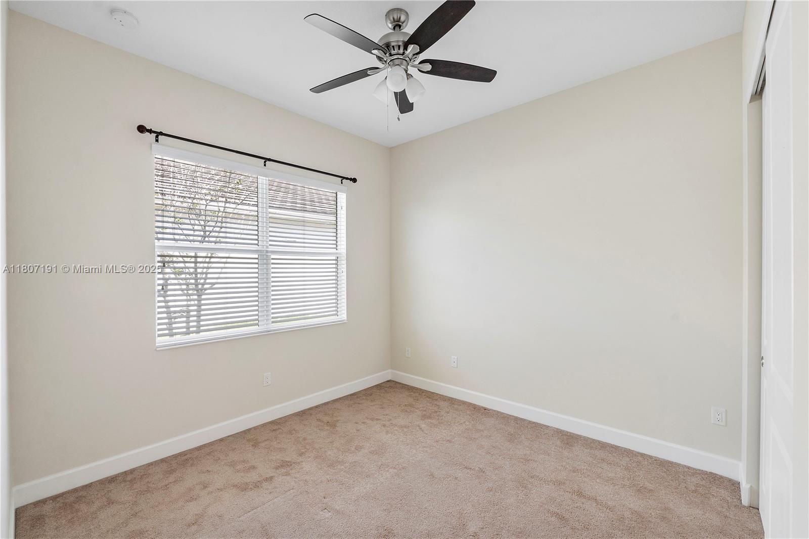 HAMMOCKS OF WESTLAKE - Residential Lease