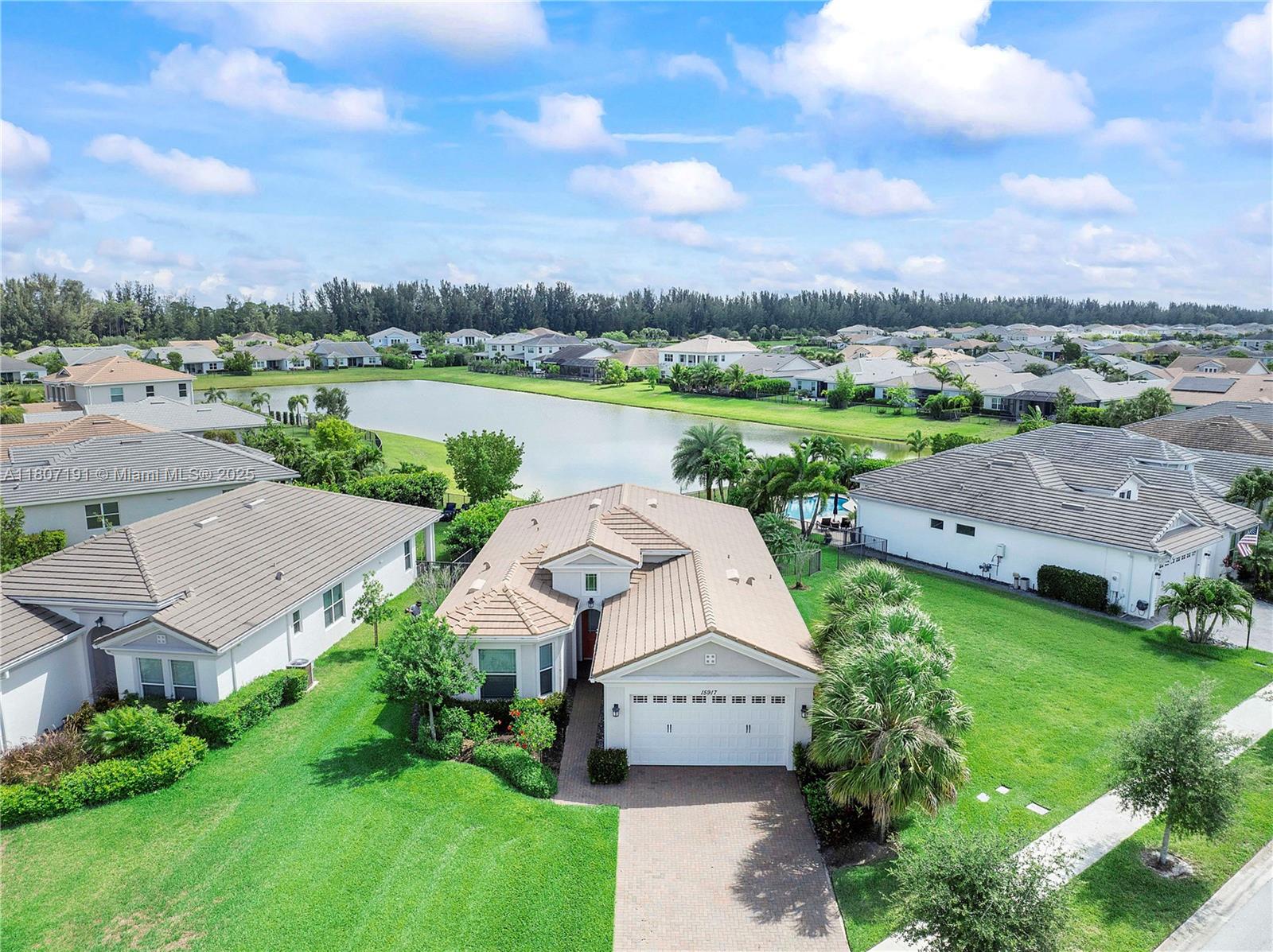 HAMMOCKS OF WESTLAKE - Residential Lease