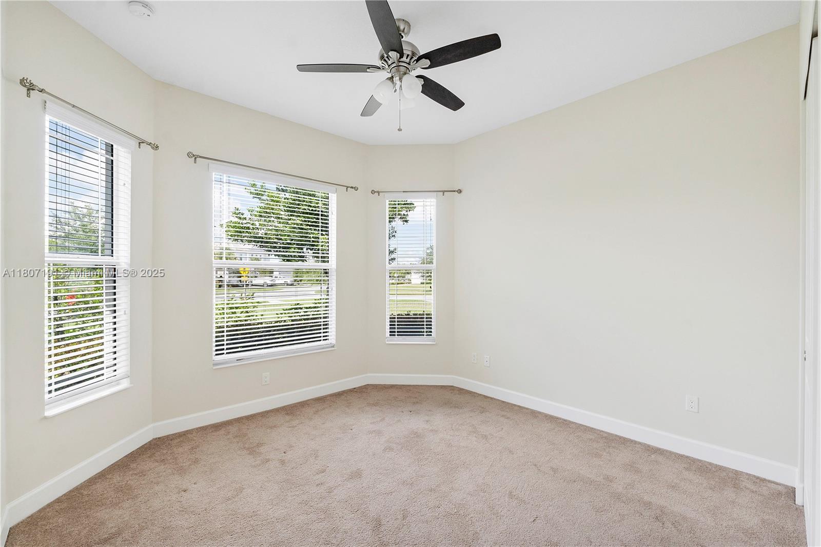 HAMMOCKS OF WESTLAKE - Residential Lease
