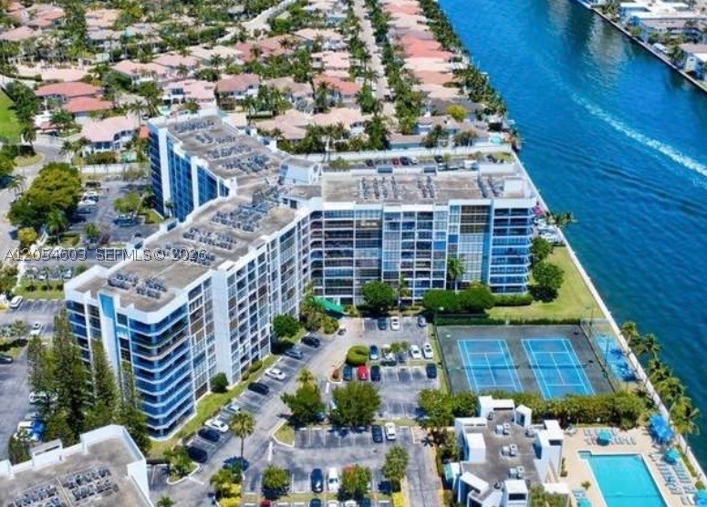 OCEANVIEW PARK CONDO - Residential
