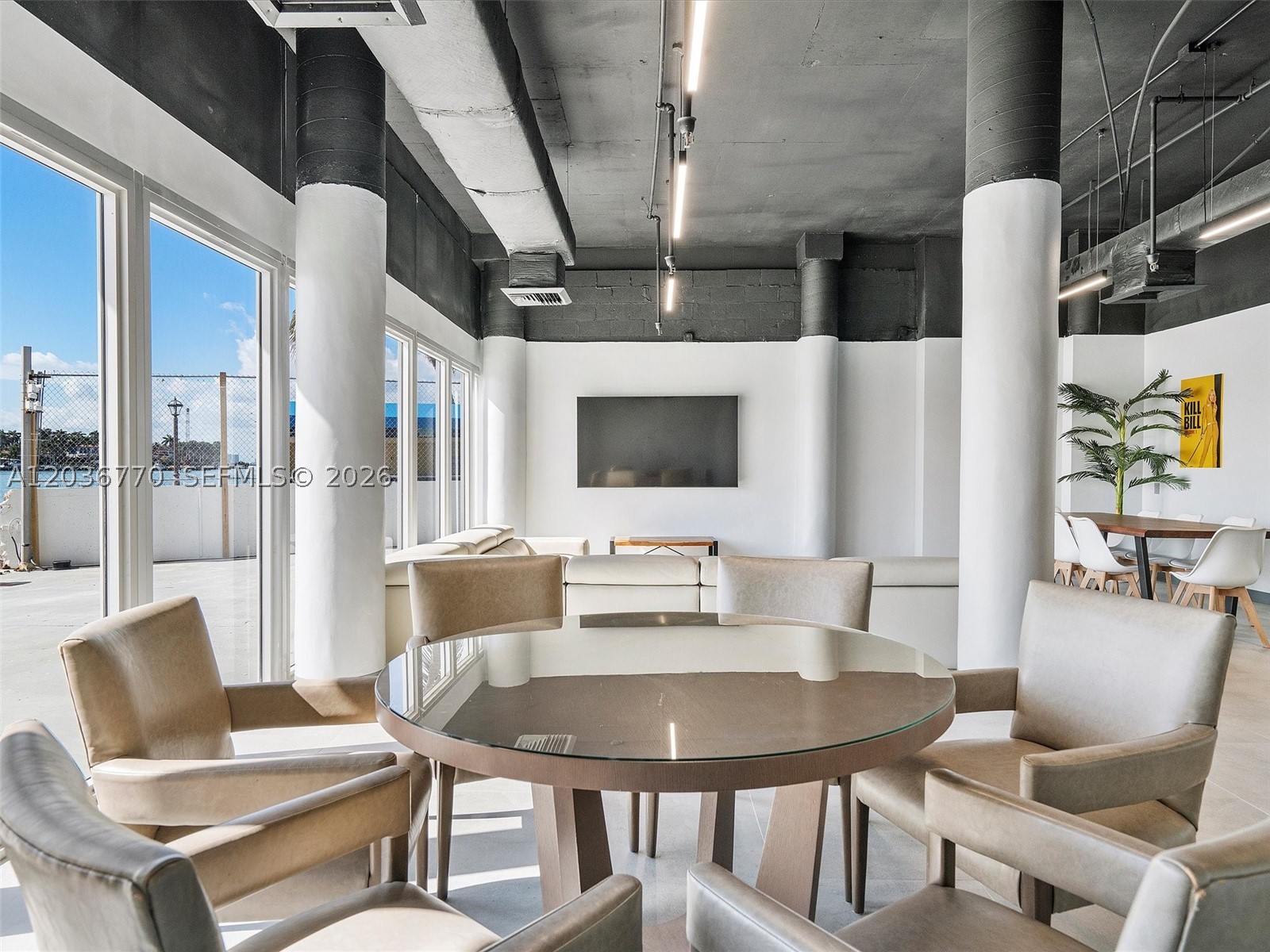 KING COLE CONDO - Residential Lease