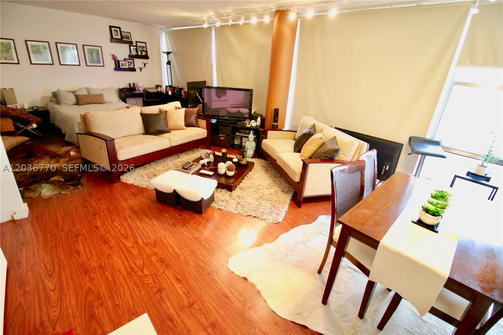 KING COLE CONDO - Residential Lease