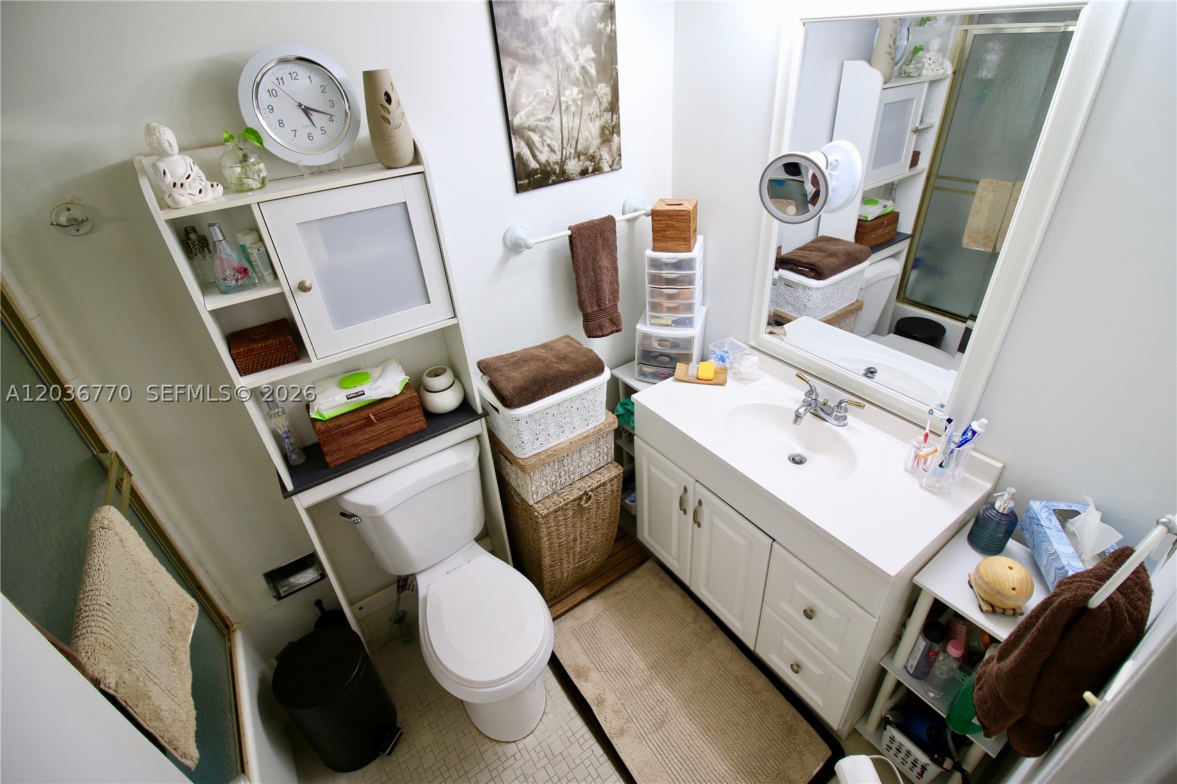 KING COLE CONDO - Residential Lease