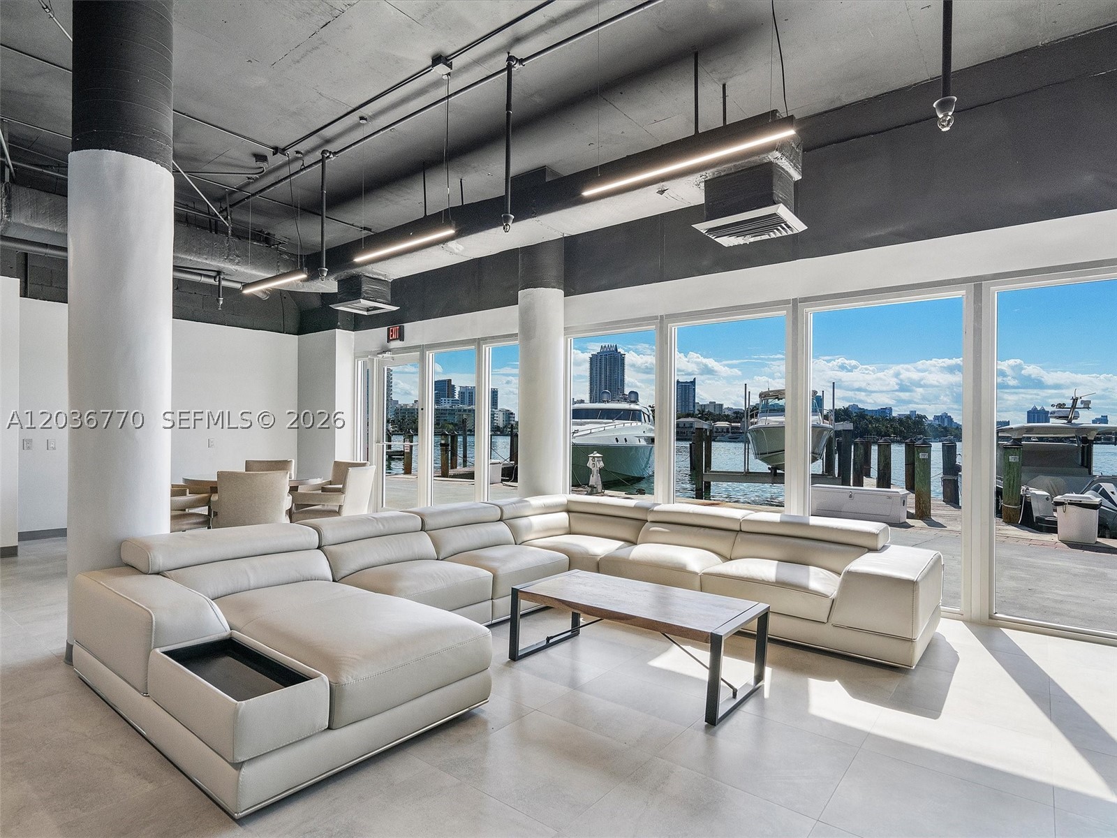 KING COLE CONDO - Residential Lease