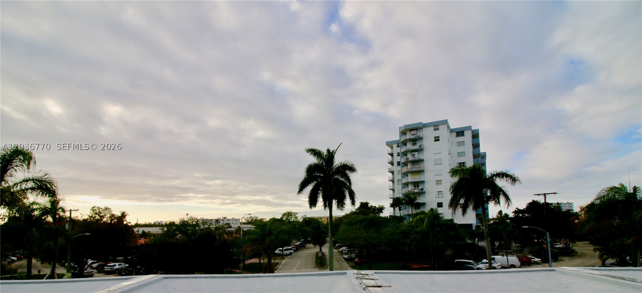 KING COLE CONDO - Residential Lease