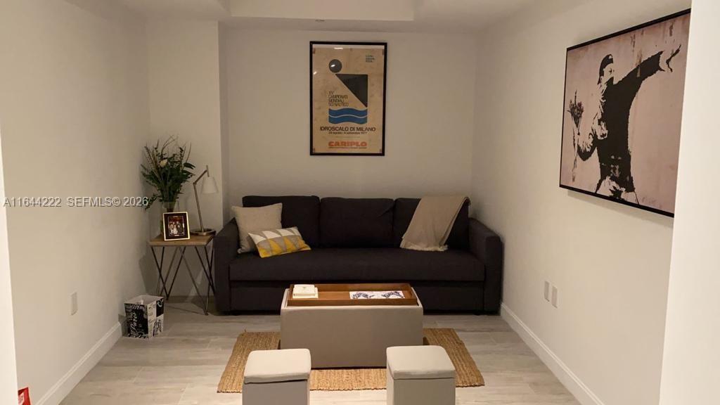 BRICKELL HEIGHTS EAST CON - Residential
