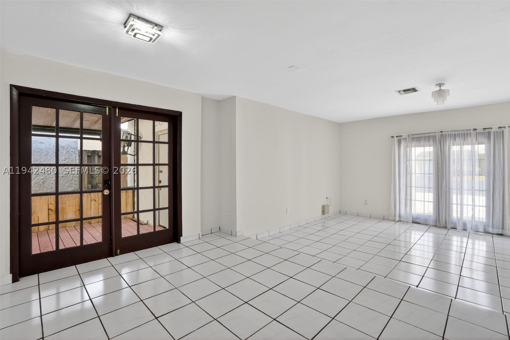 PUEBLO DEL SOL SEC 3 - Residential