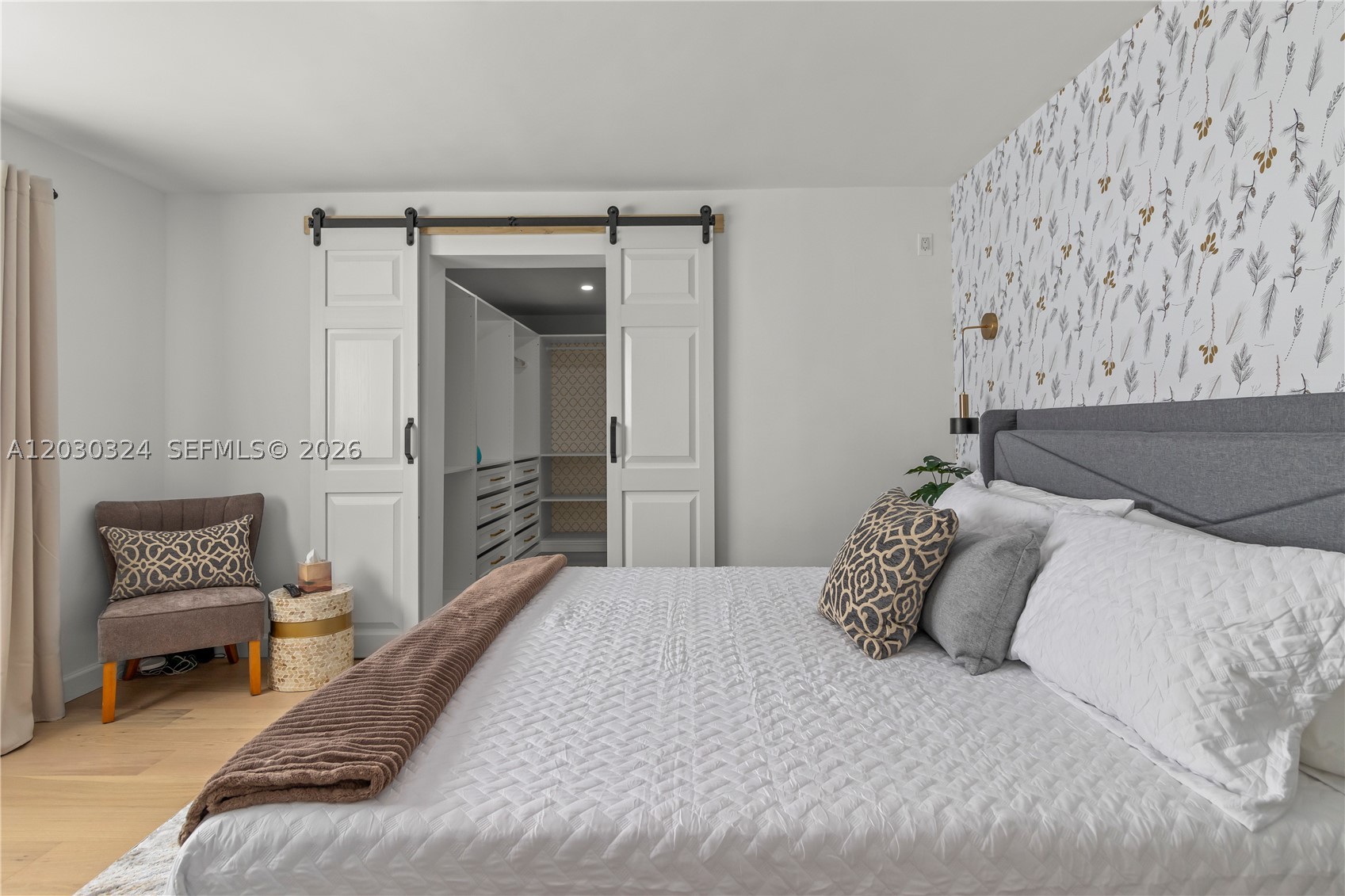 LAKE PLACID - Residential