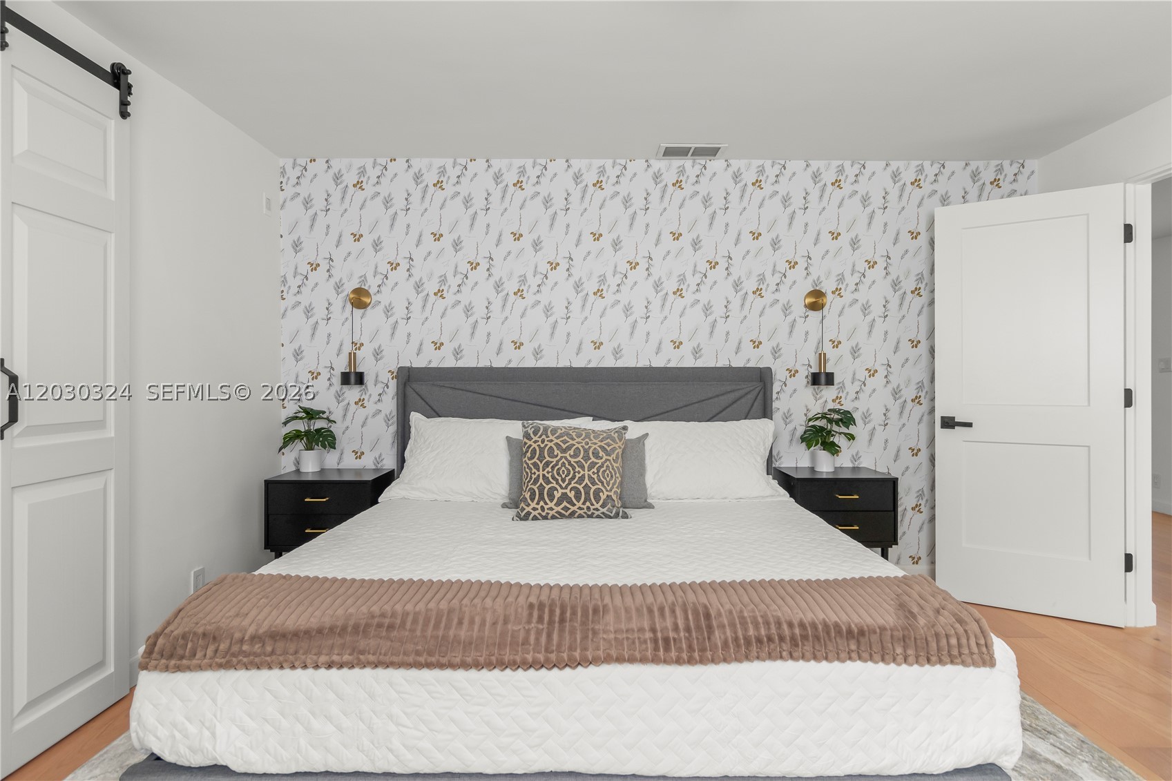 LAKE PLACID - Residential