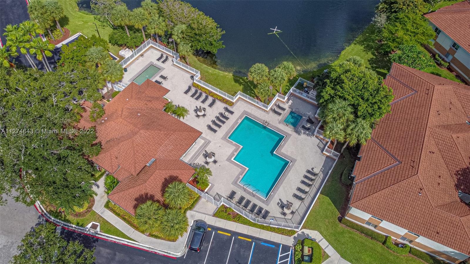 COLONNADES CONDO - Residential