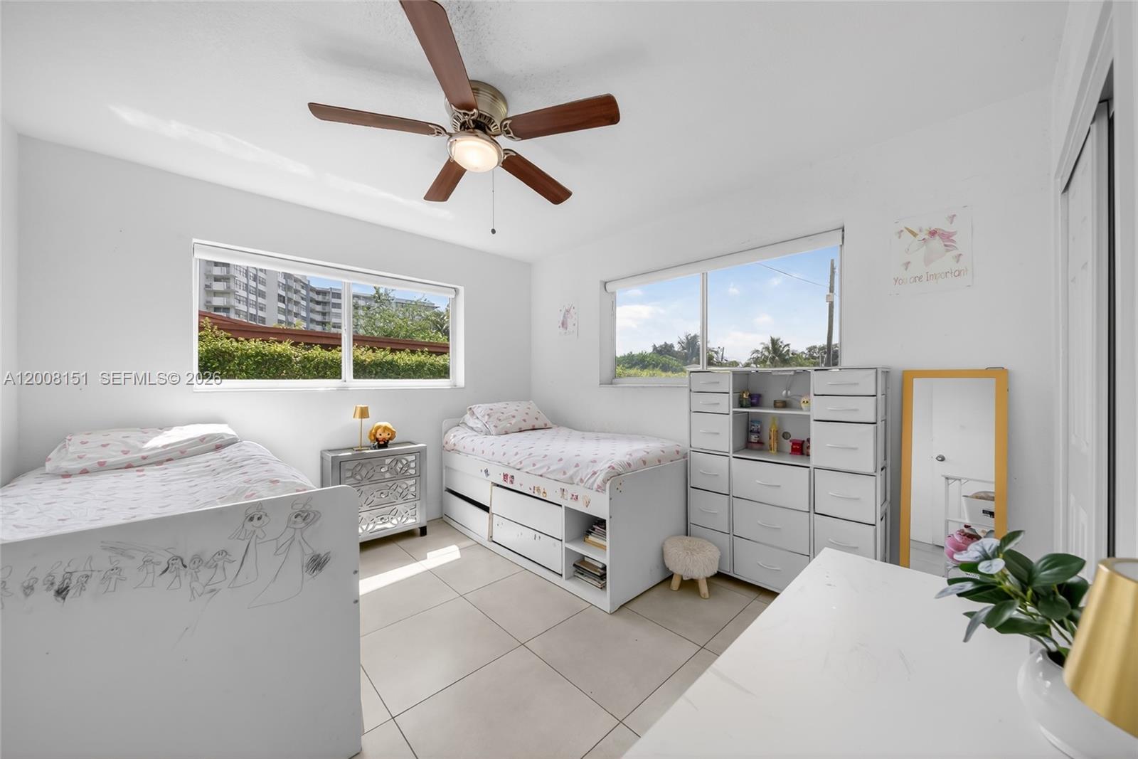 LAKE PARK MANOR REPLAT - Residential