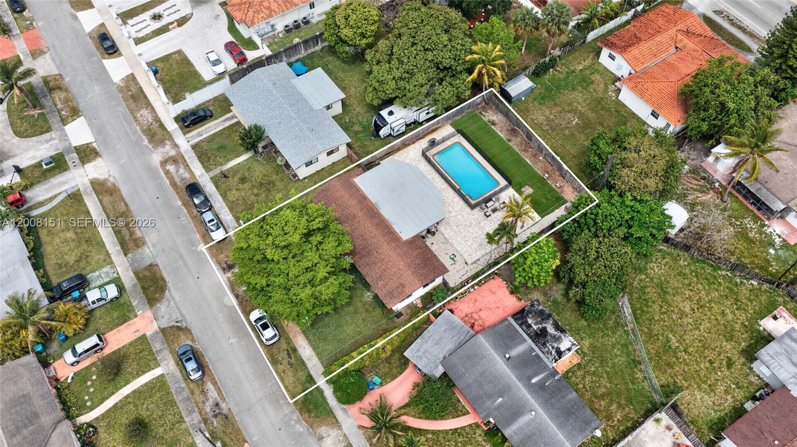 LAKE PARK MANOR REPLAT - Residential