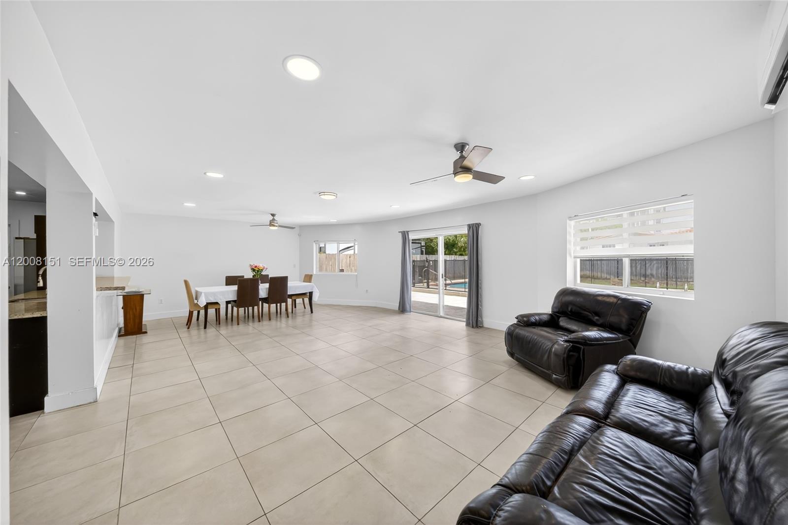 LAKE PARK MANOR REPLAT - Residential