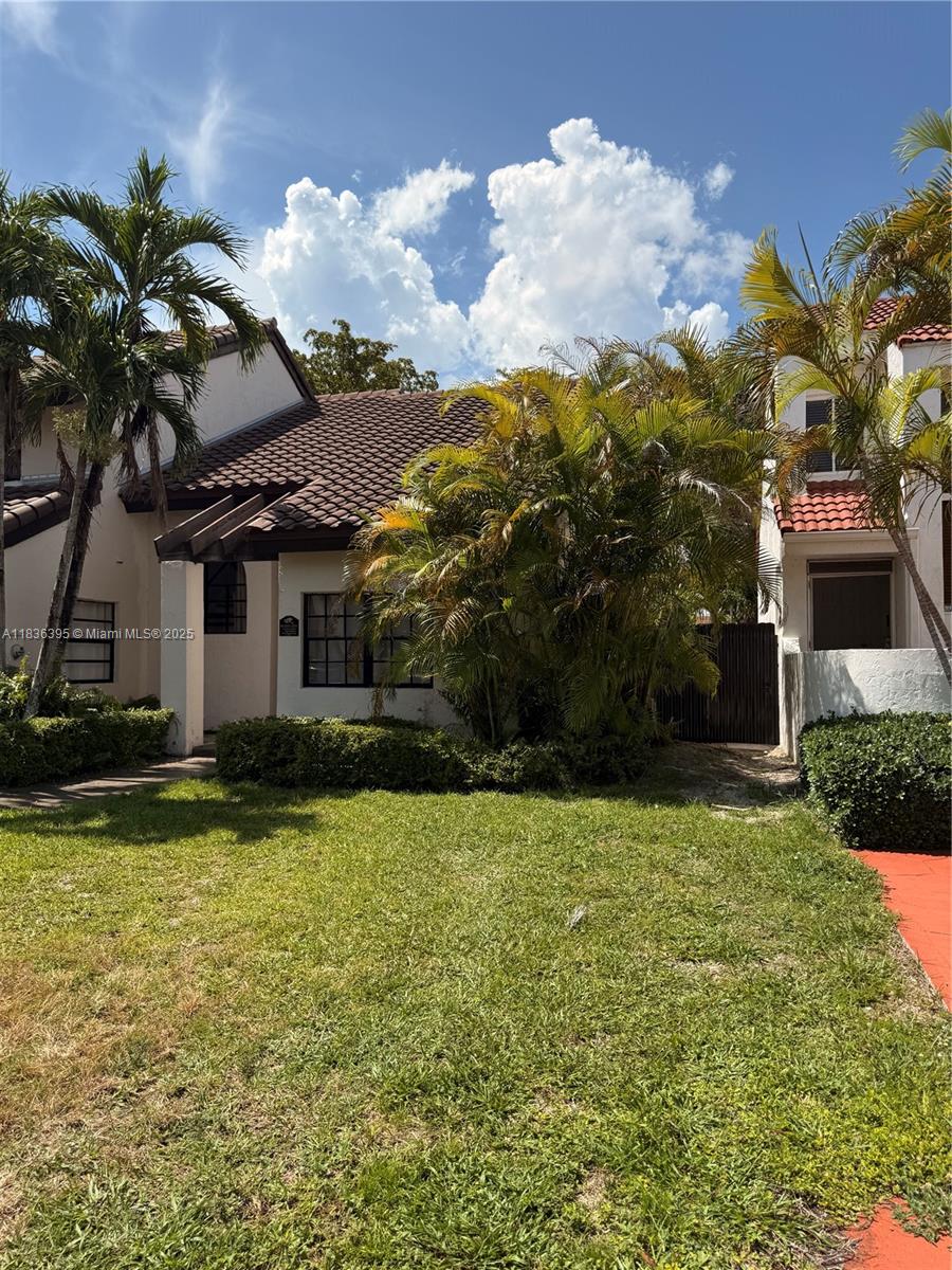 SUNSET HARBOUR SEC 2 - Residential Lease