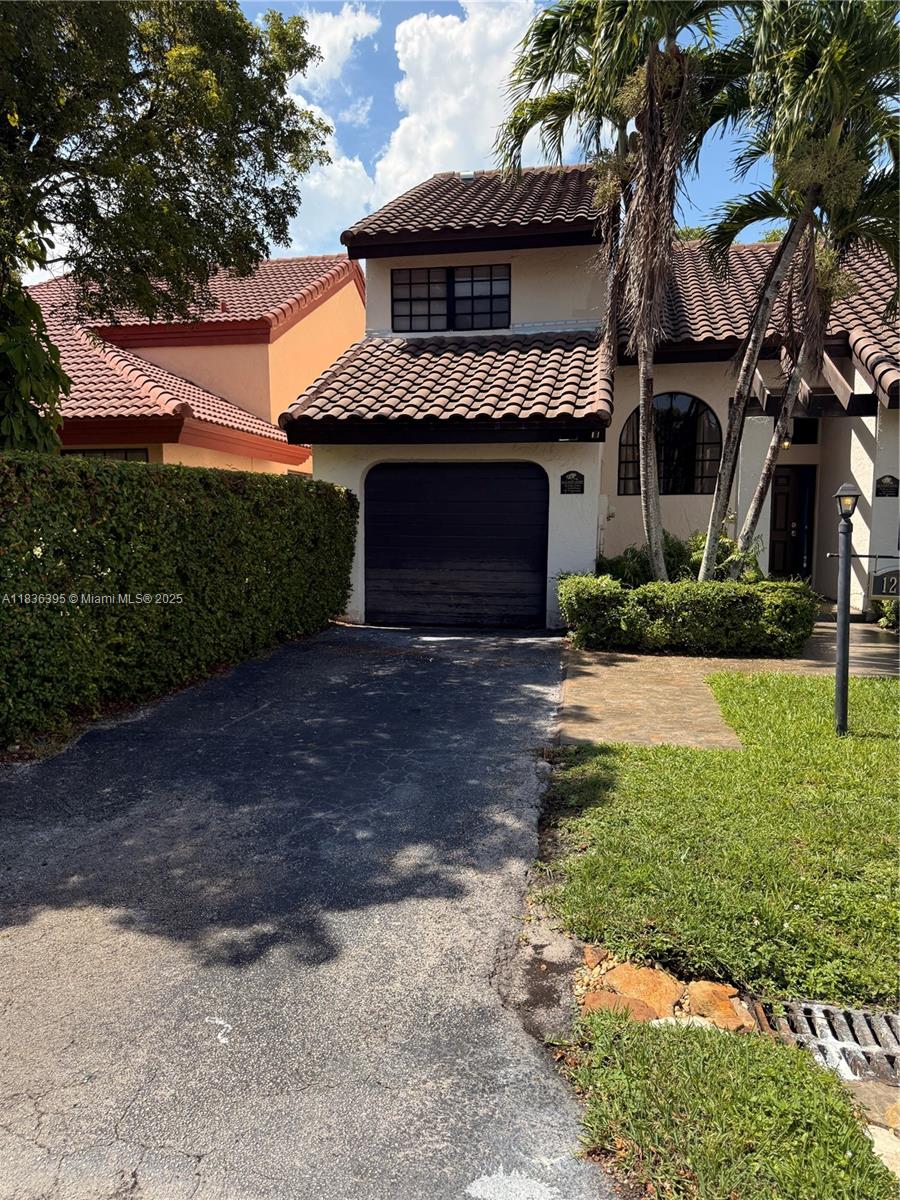SUNSET HARBOUR SEC 2 - Residential Lease