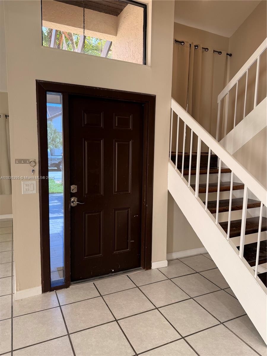 SUNSET HARBOUR SEC 2 - Residential Lease