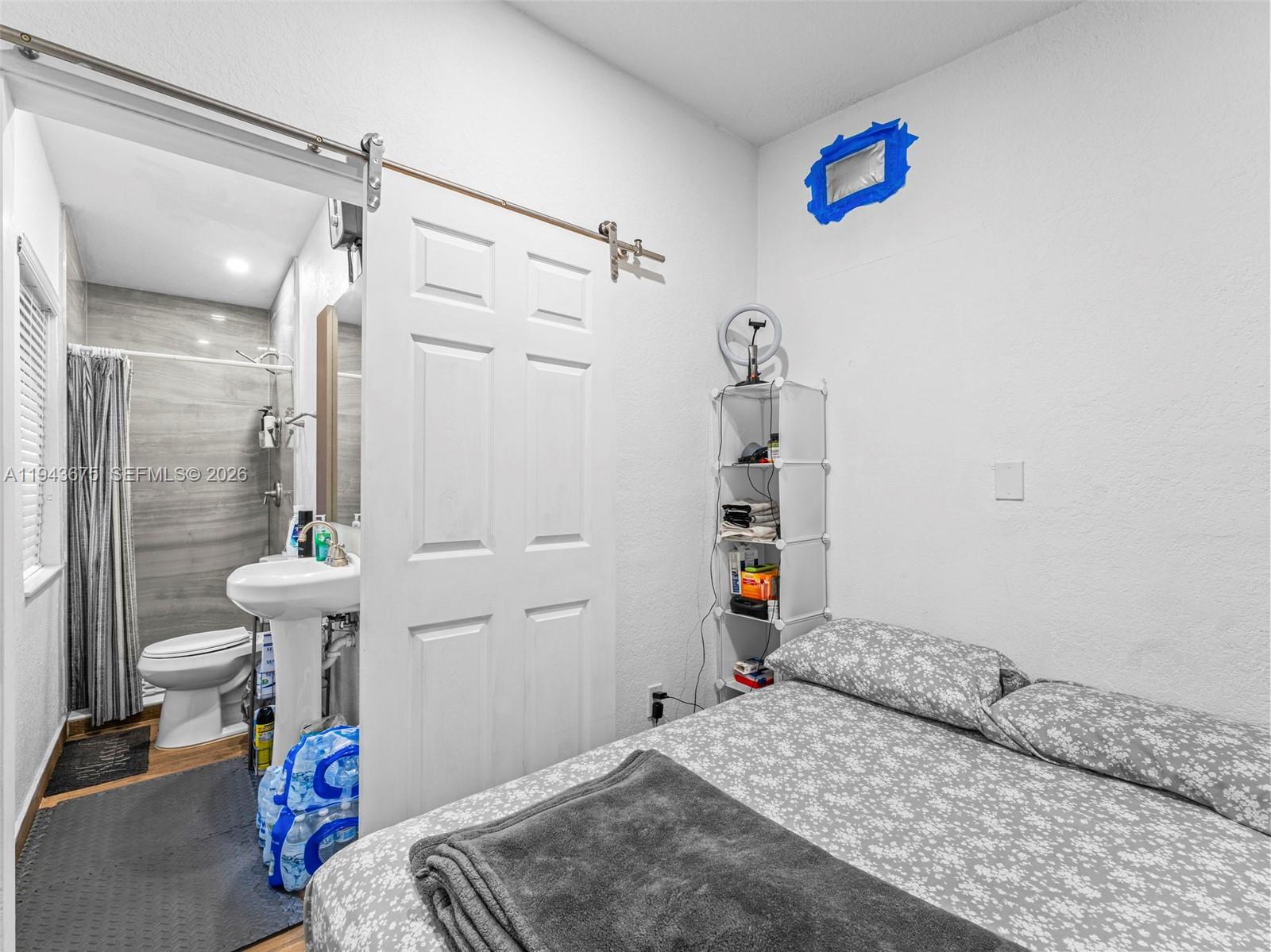 WESTWOOD LAKE 4TH ADDN - Residential
