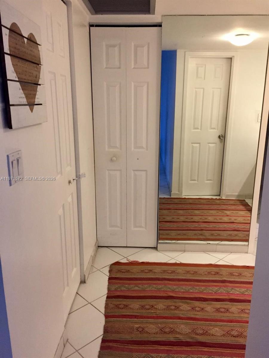 ARLEN HOUSE EAST CONDO - Residential