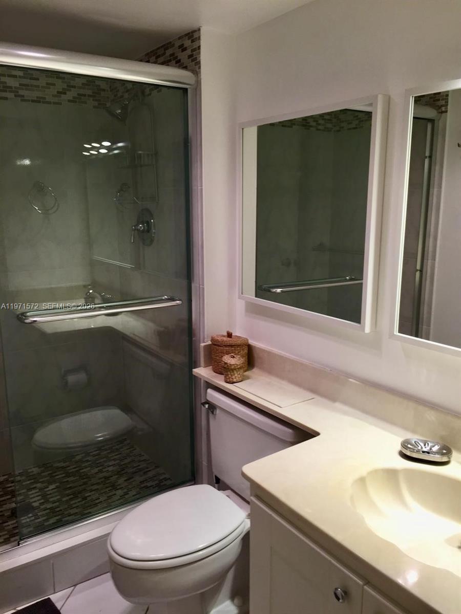 ARLEN HOUSE EAST CONDO - Residential