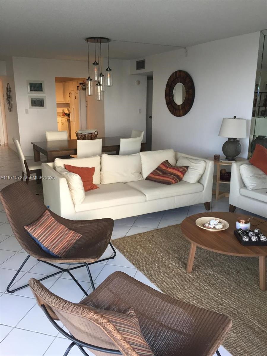 ARLEN HOUSE EAST CONDO - Residential