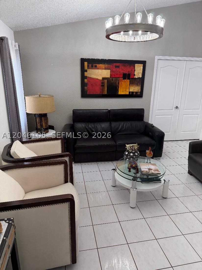 SPANISH LAKES 1ST ADDN - Residential