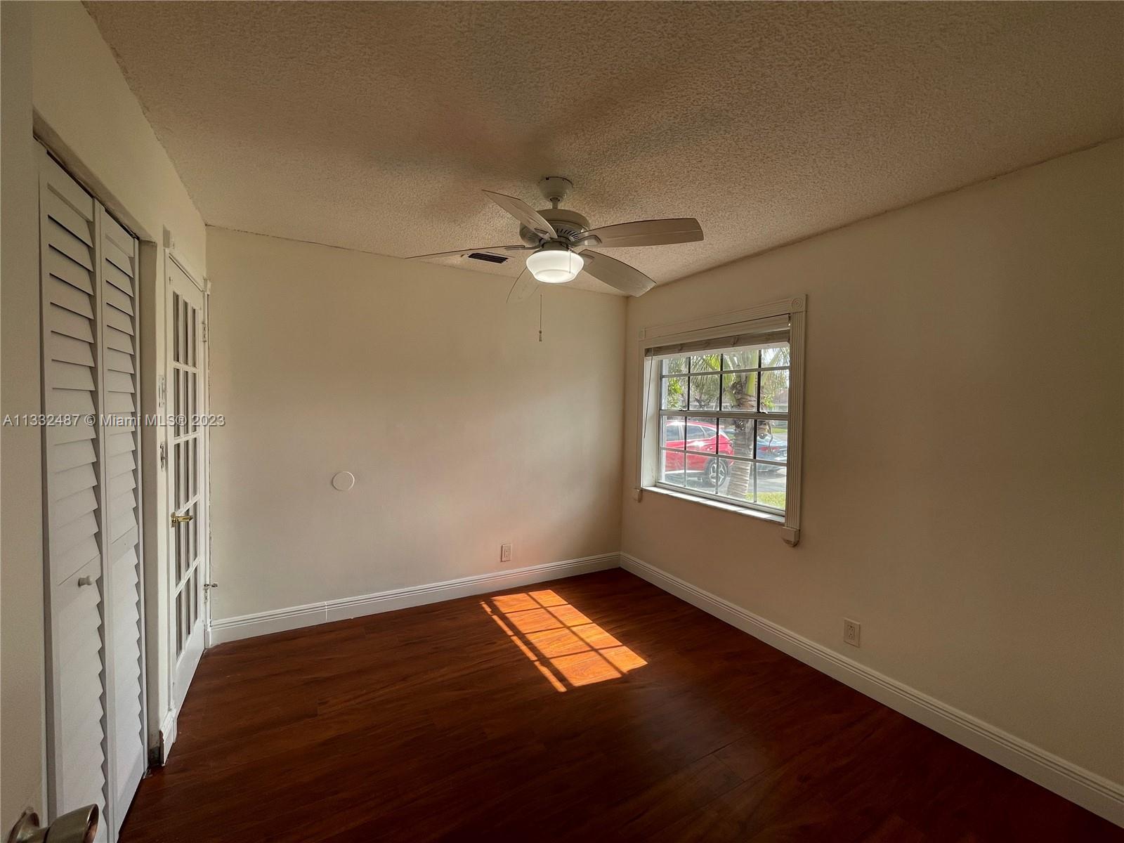 LAKEWOOD ON THE GREEN SEC - Residential Lease