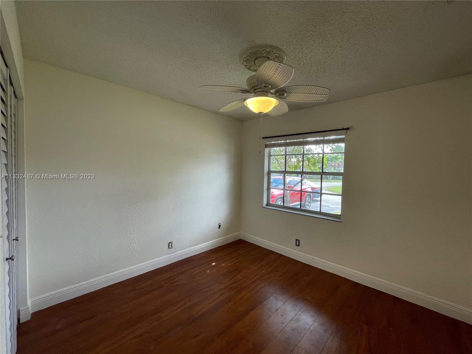 LAKEWOOD ON THE GREEN SEC - Residential Lease