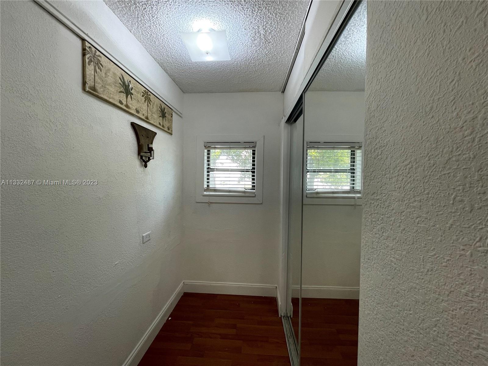 LAKEWOOD ON THE GREEN SEC - Residential Lease