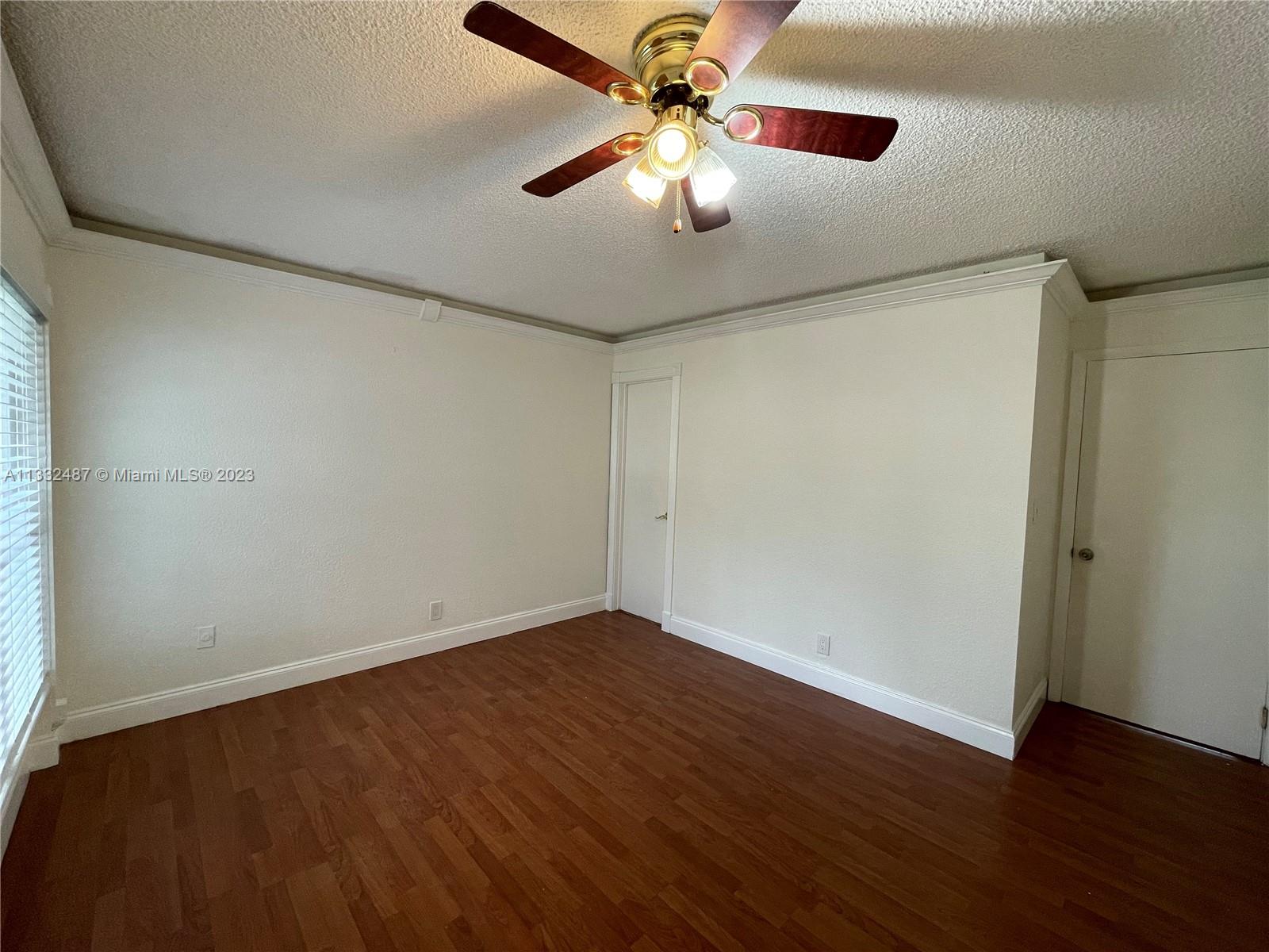 LAKEWOOD ON THE GREEN SEC - Residential Lease