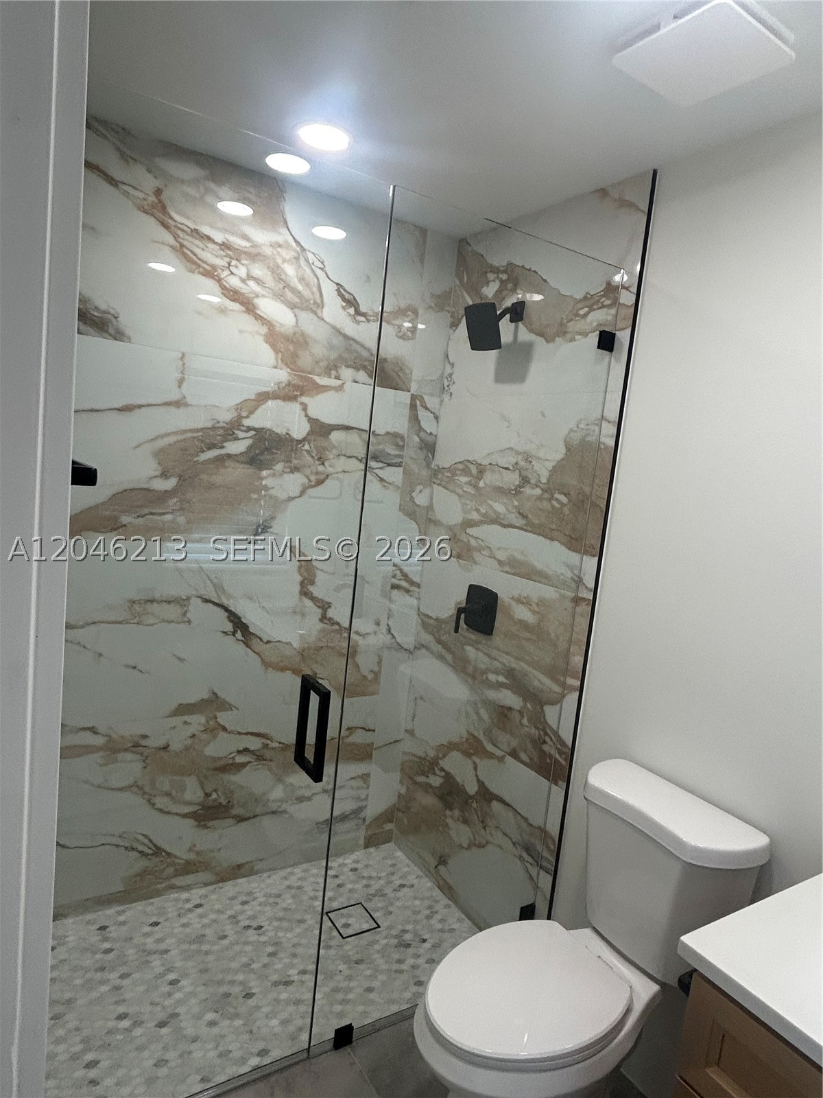SANDALFOOT COVE SEC 4 - Residential Lease