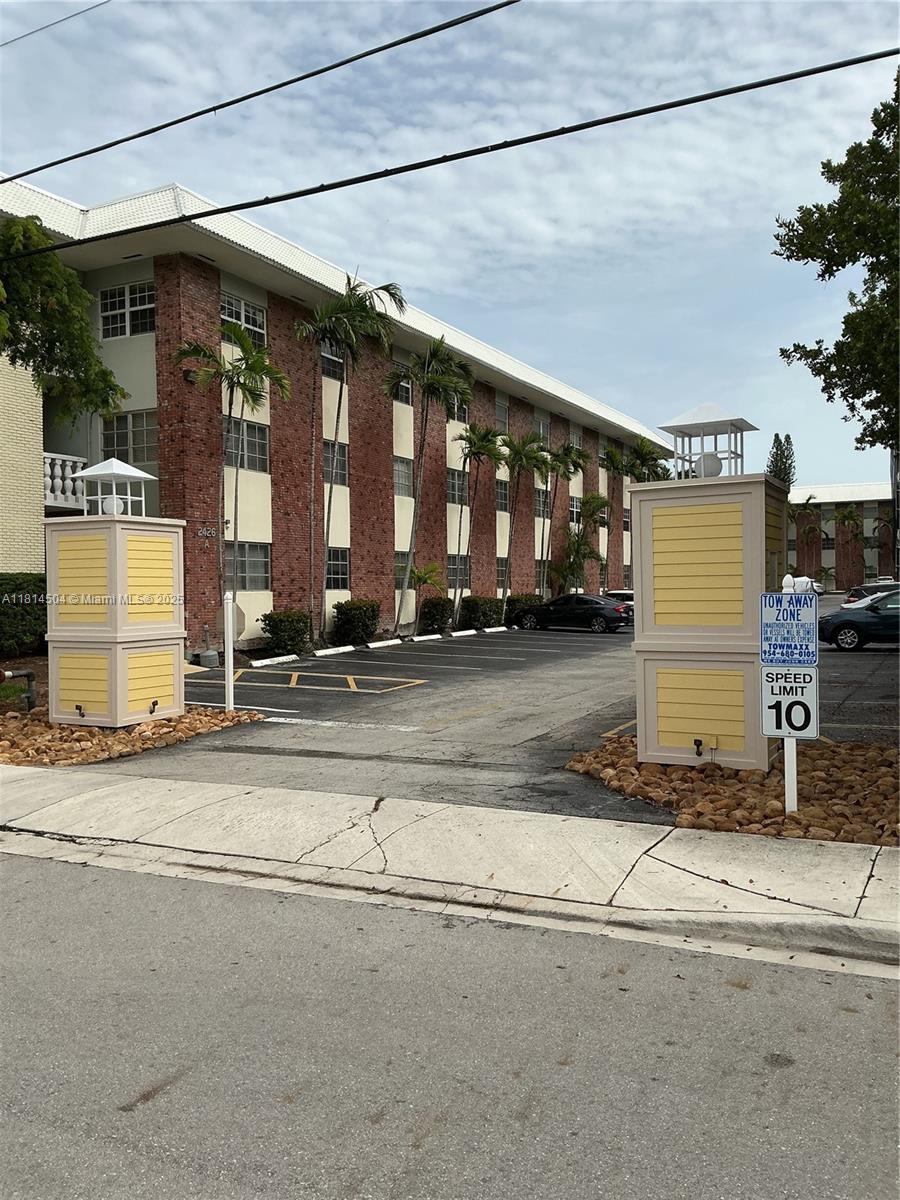 VILLAGE AT HARBOR BEACH C - Residential