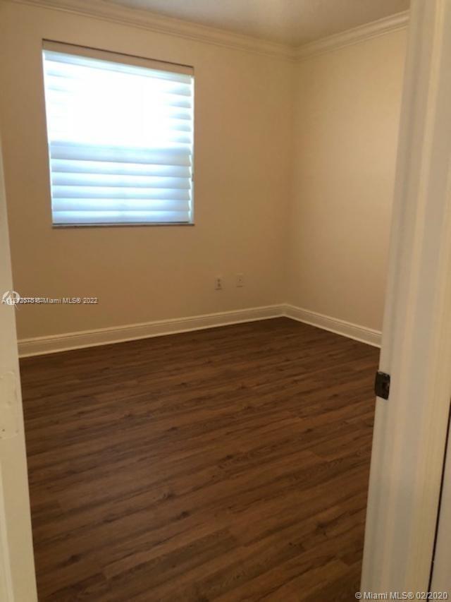 EGRET LAKES HOMES - Residential Lease