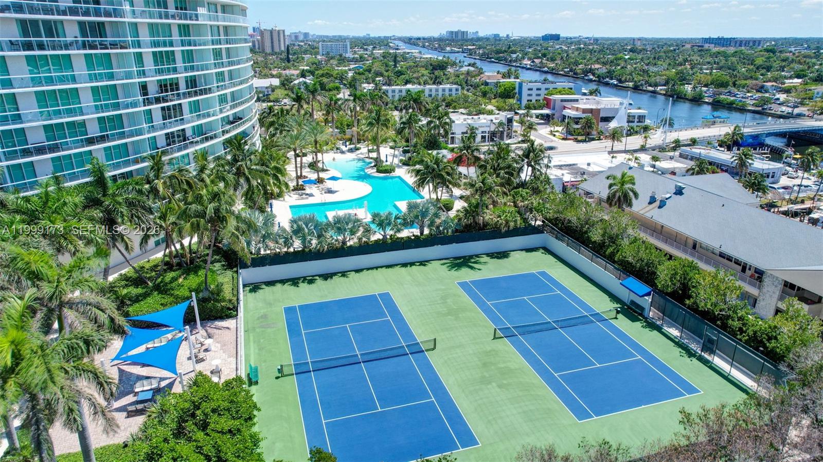 PLAZA AT OCEANSIDE (THE) - Residential
