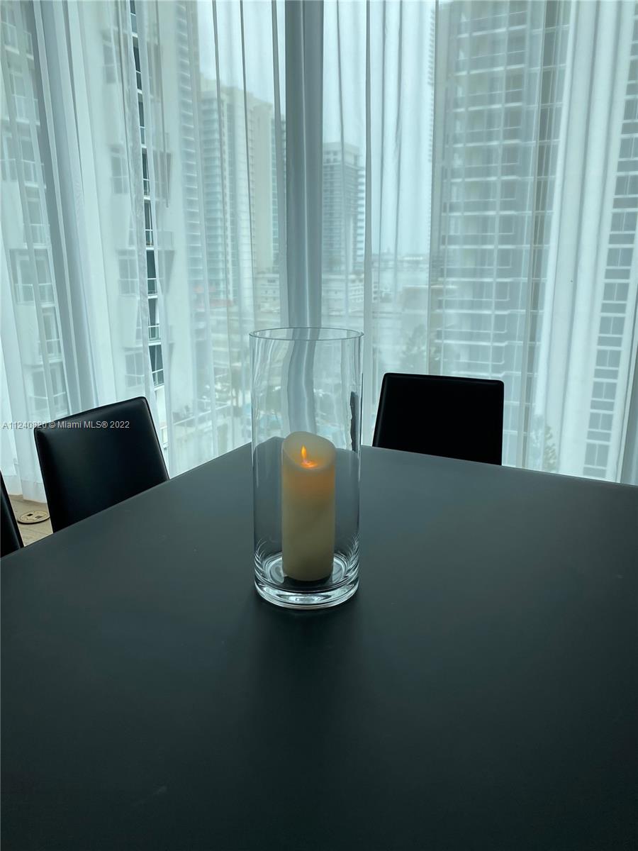 ICON BAY CONDO - Residential