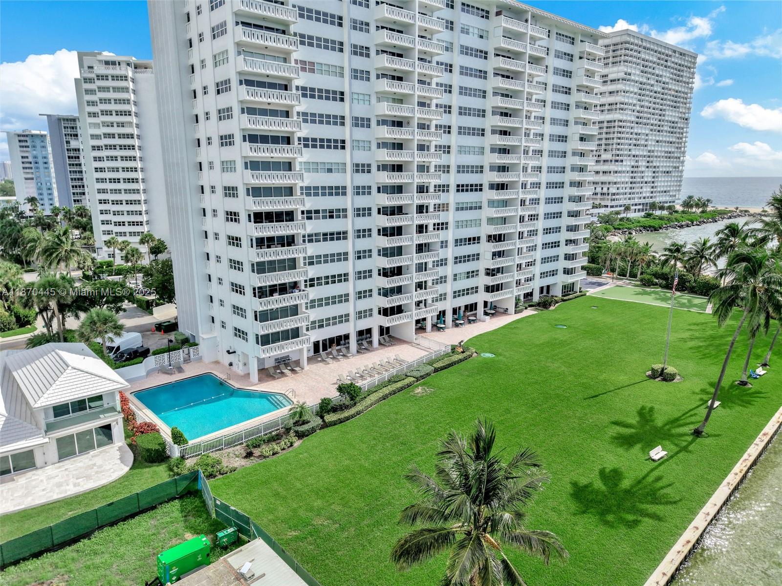 SKY HARBOUR EAST CONDO - Residential