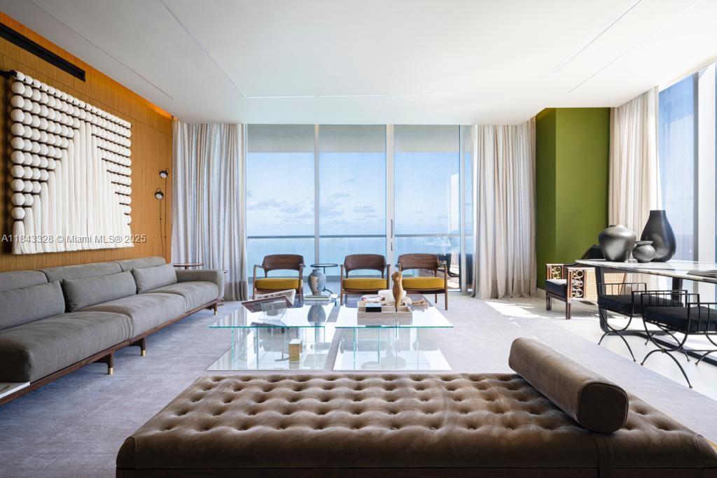 NORTH BISCAYNE BEACH AMEN - Residential