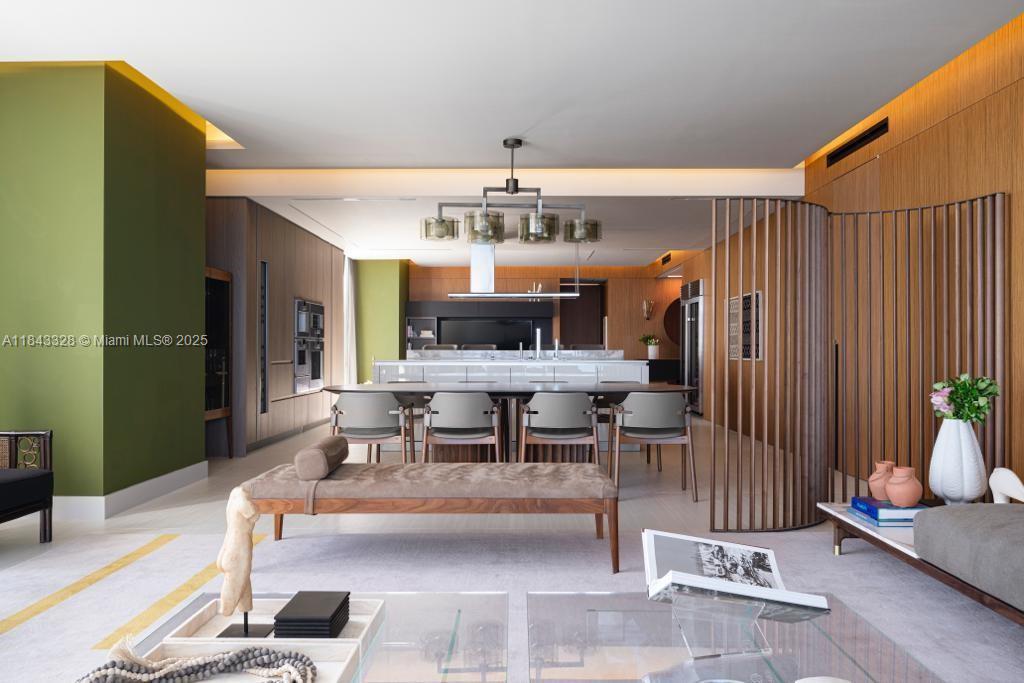 NORTH BISCAYNE BEACH AMEN - Residential