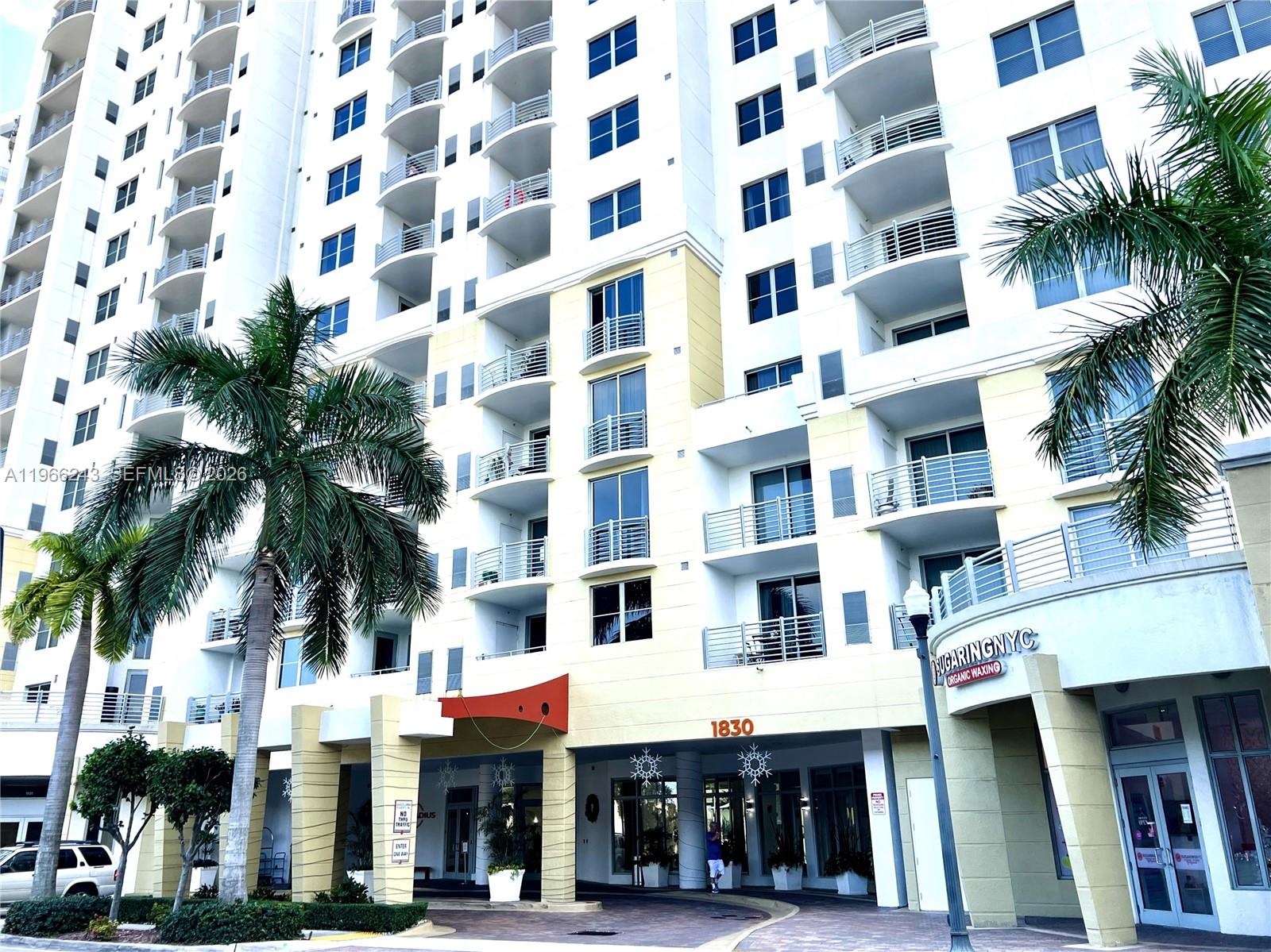 RADIUS CONDO - Residential