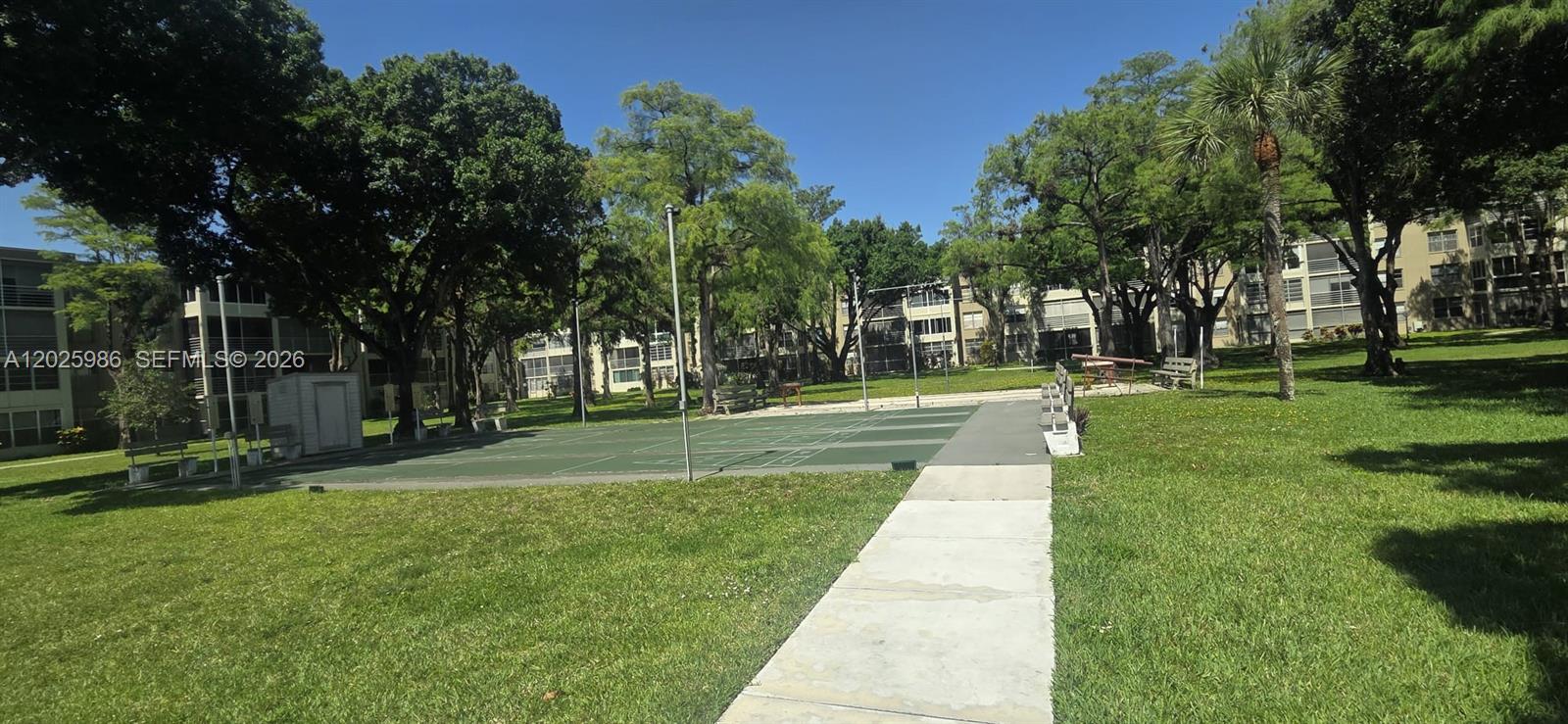 CYPRESS CHASE CONDO NO 2 - Residential