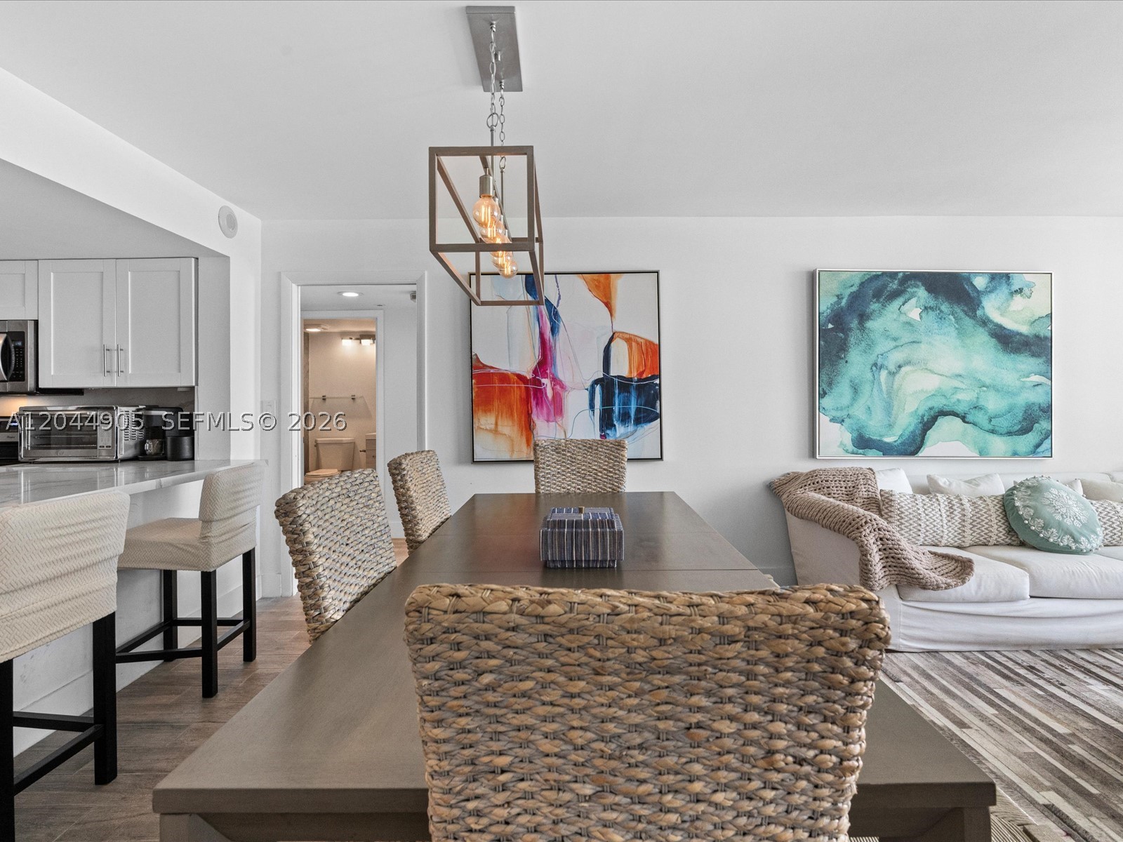 SOUTH POINTE TOWERS CONDO - Residential