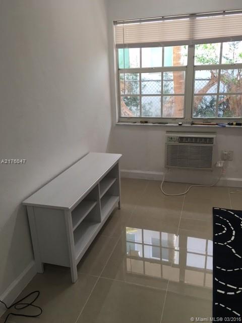 LINCOLN ROAD VILLAS EAST - Residential Lease