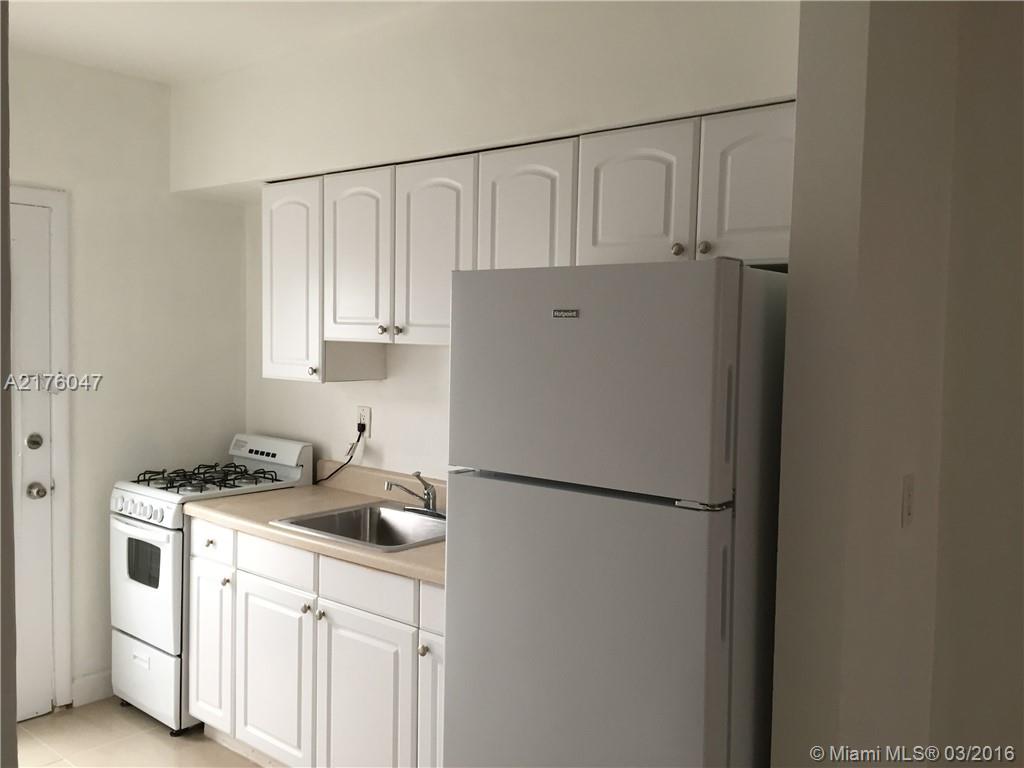 LINCOLN ROAD VILLAS EAST - Residential Lease